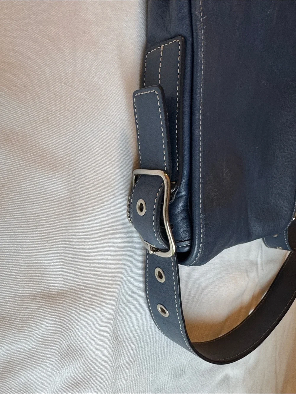 Coach Vintage Blue Leather Messenger Crossbody 9335 - Picture 7 of 10